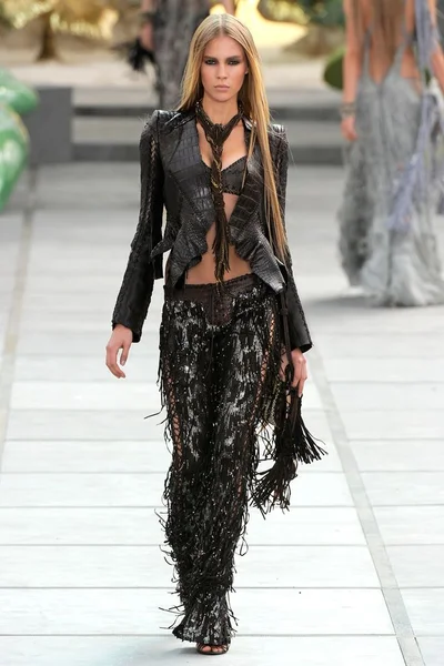 Look 36